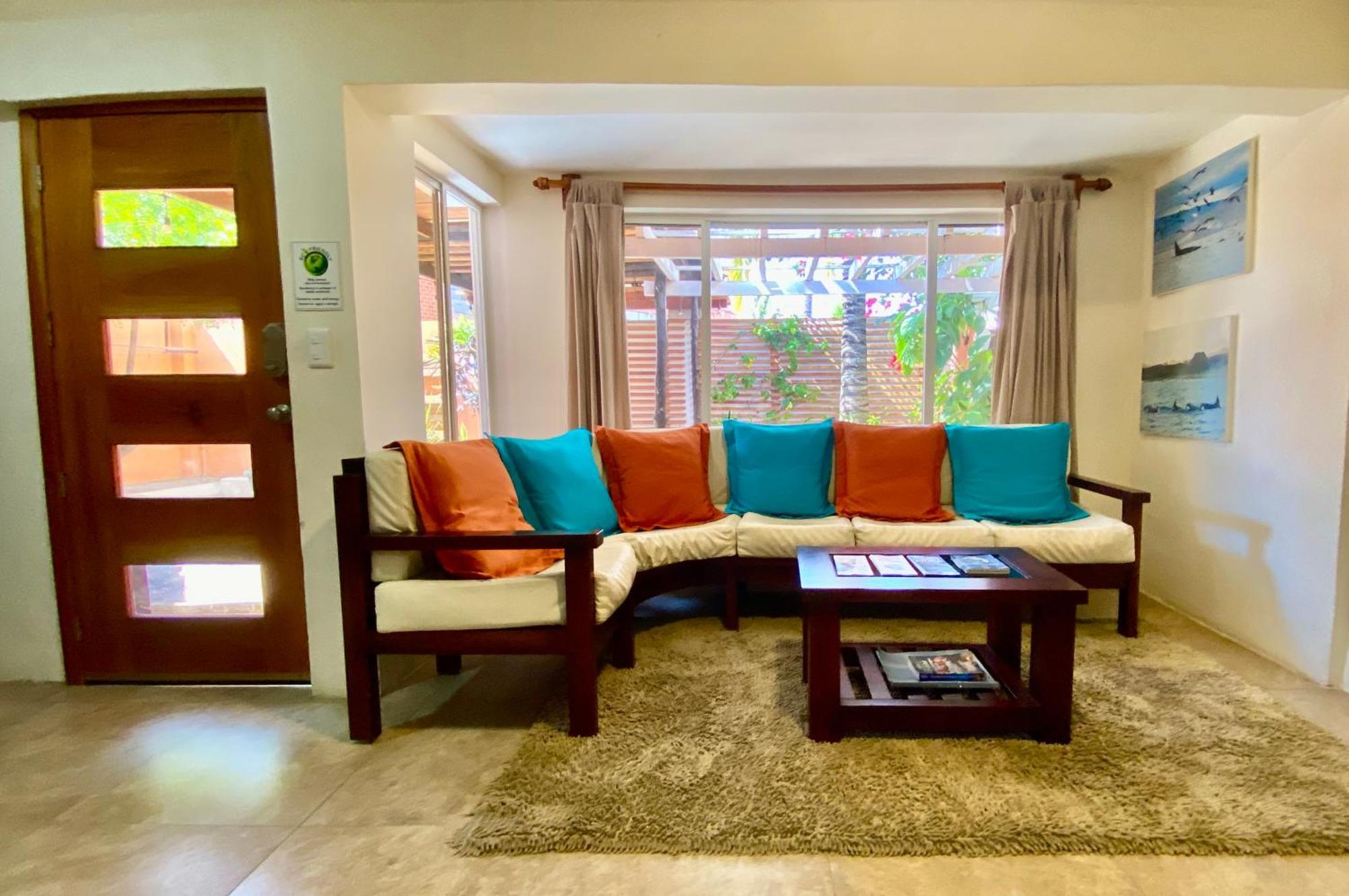 Torre Mar Galapagos Boutique Suites بويرتو أيورا المظهر الخارجي الصورة