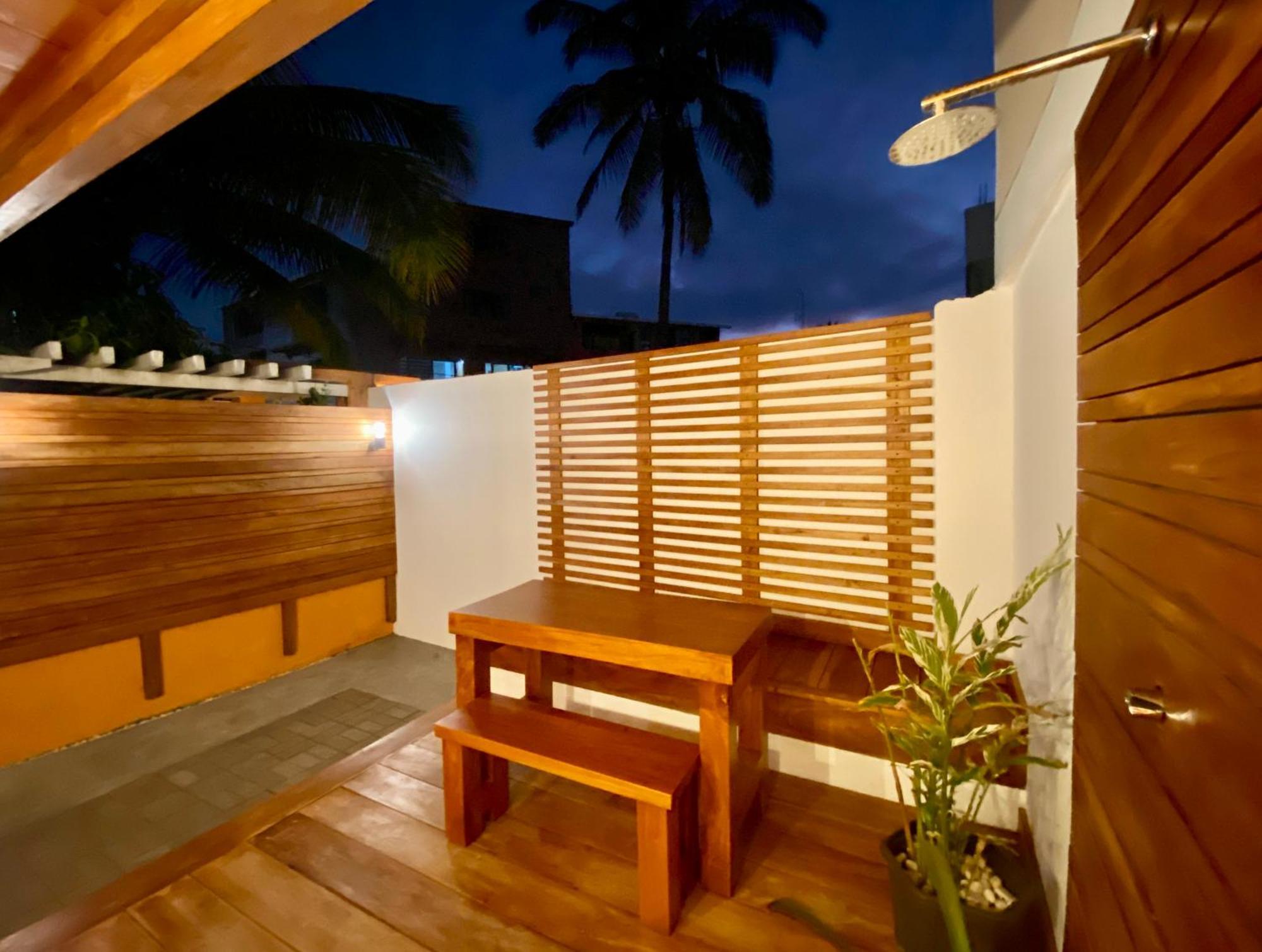 Torre Mar Galapagos Boutique Suites بويرتو أيورا المظهر الخارجي الصورة