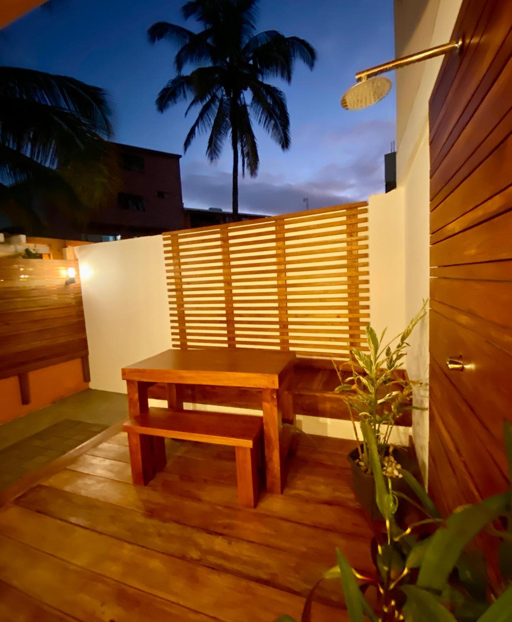 Torre Mar Galapagos Boutique Suites بويرتو أيورا المظهر الخارجي الصورة