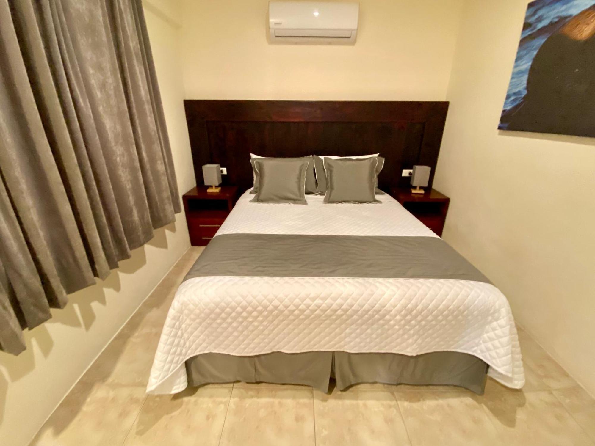 Torre Mar Galapagos Boutique Suites بويرتو أيورا المظهر الخارجي الصورة